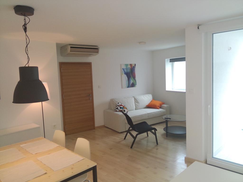 Drance 16 Apartments เซลเซ ห้อง รูปภาพ