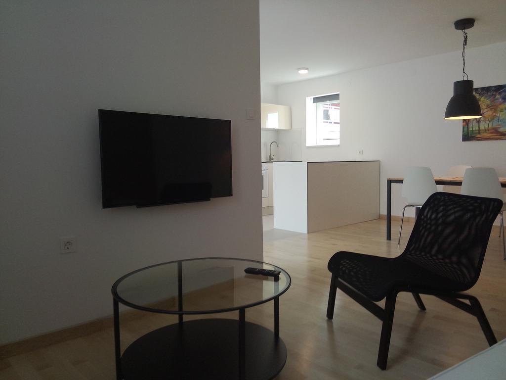Drance 16 Apartments เซลเซ ห้อง รูปภาพ