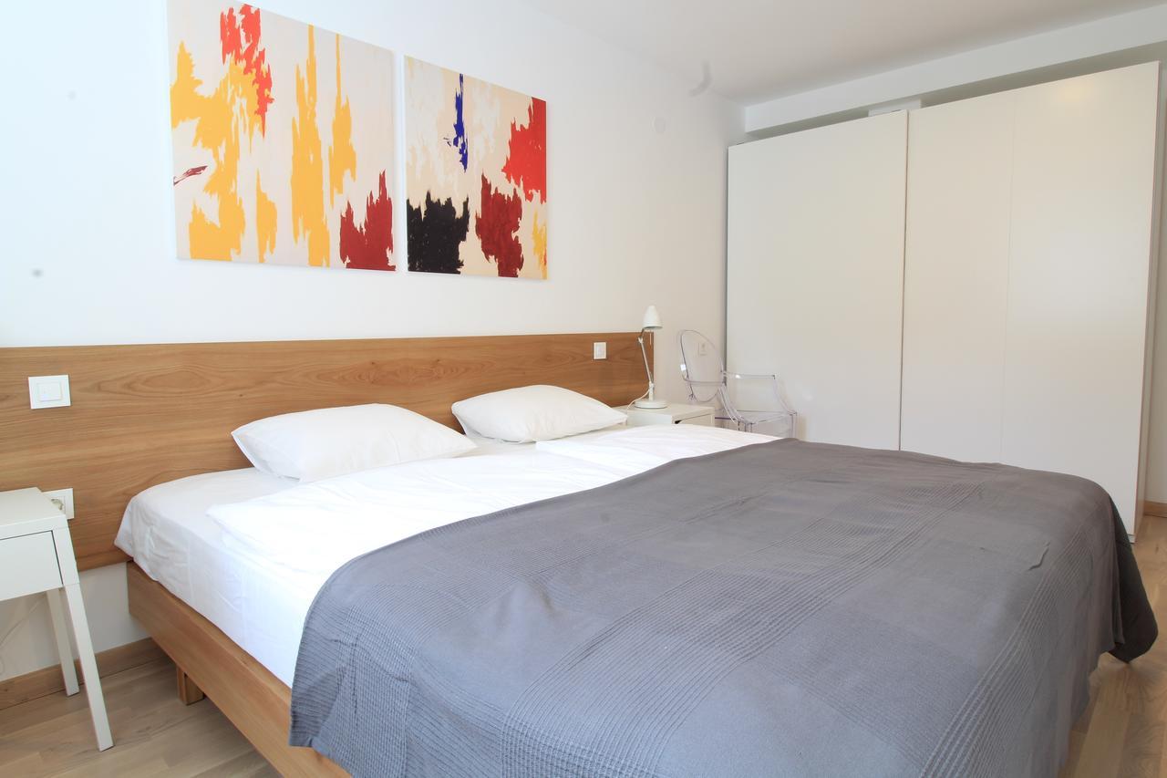 Drance 16 Apartments เซลเซ ภายนอก รูปภาพ